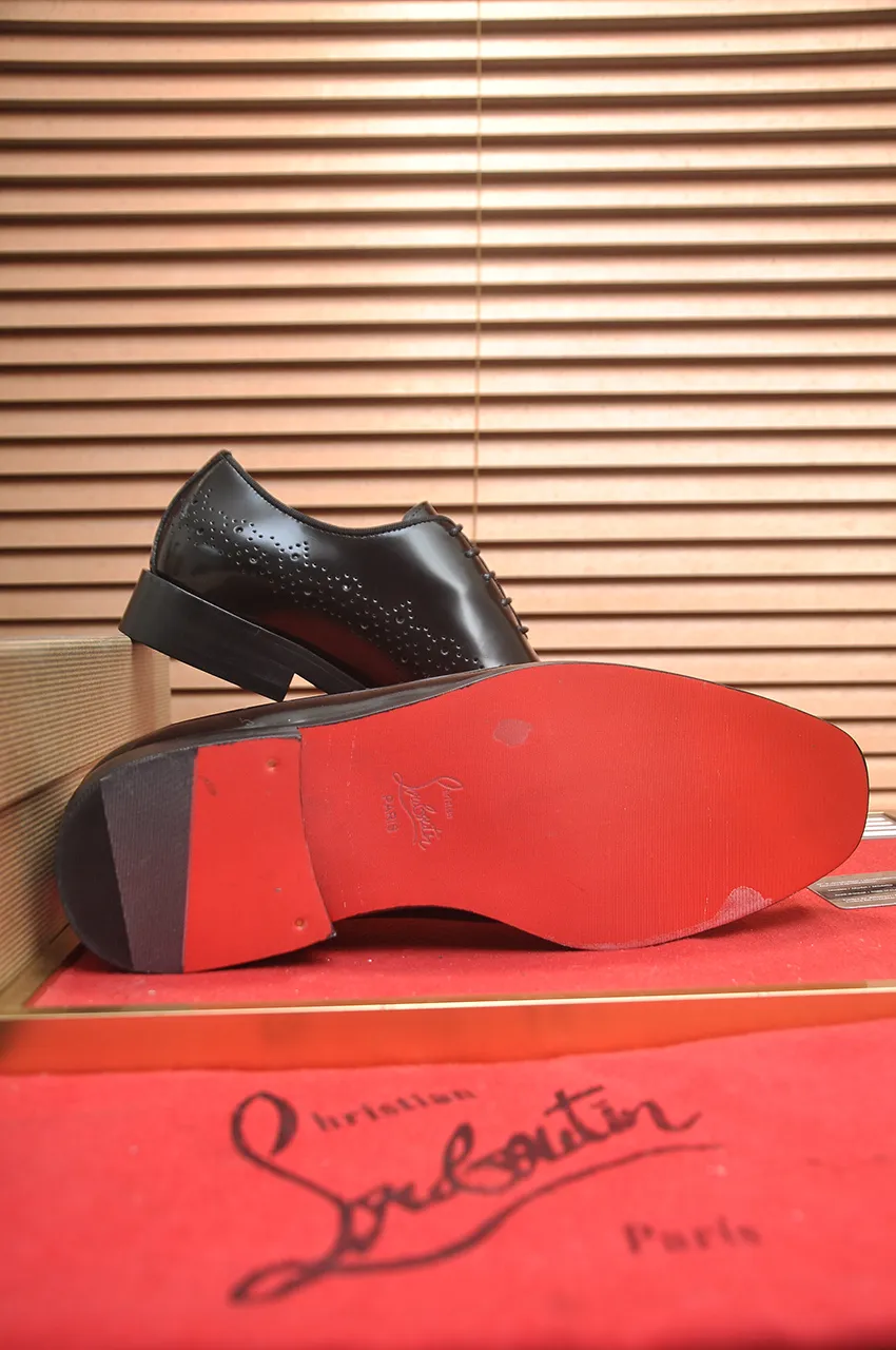 Men's shoes 💰620💶 [Chrstian Loubotin] Red-soled shoes 💋Original mold opening, the highest version on the market, purely handmade ➕Imported cowhide uppers, first-layer water-dyed cowhide lining! Original EU high-gloss outsole. 38 to 45 (45 customized)